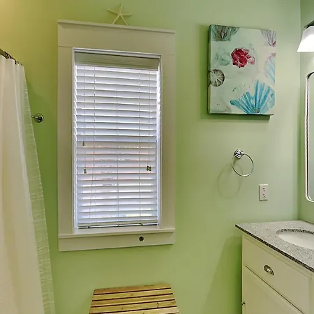 Bungalows At Seagrove #142